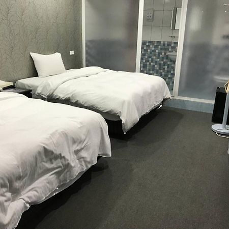 长缇都会商务旅馆 中坜 外观 照片