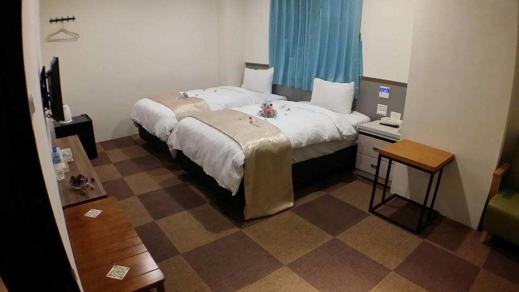 长缇都会商务旅馆 中坜 外观 照片